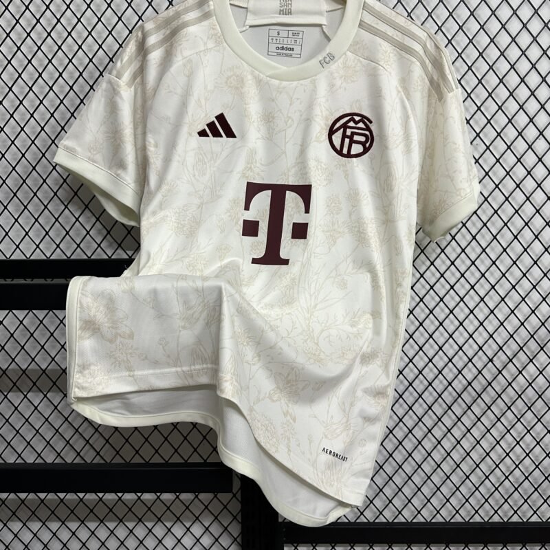 באיירן מינכן שלישית 2023/24