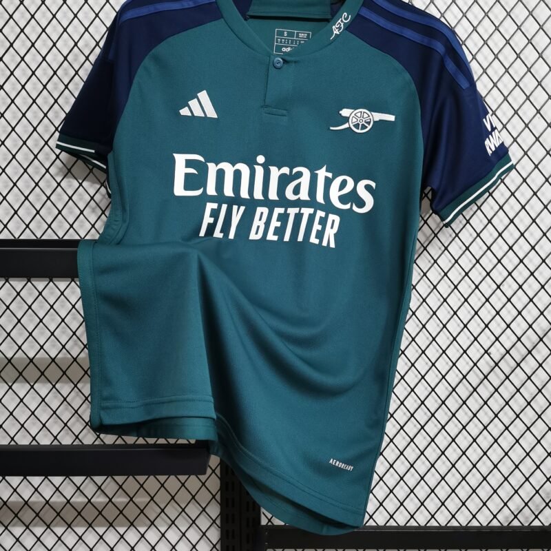 ארסנל שלישית 2023/24