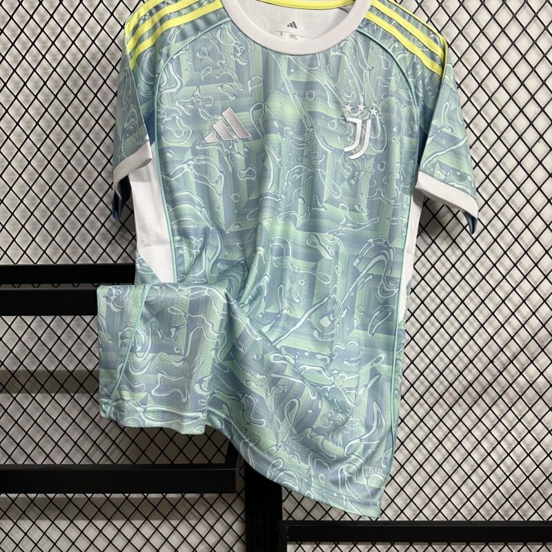 יובנטוס חולצת חוץ 2025/26