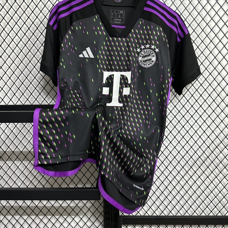 באיירן מינכן חוץ 2023/24