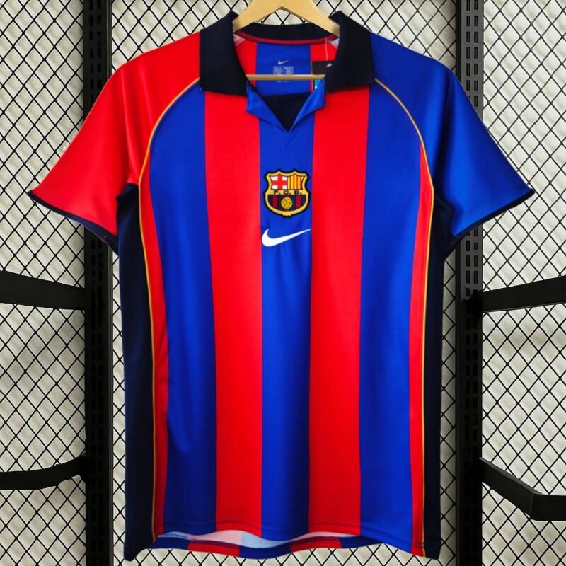 ברצלונה רטרו בית 2001/02